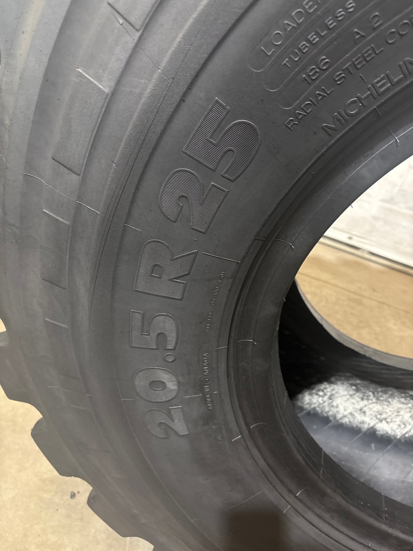 20.5R25 MICHELIN XHA2 #5955