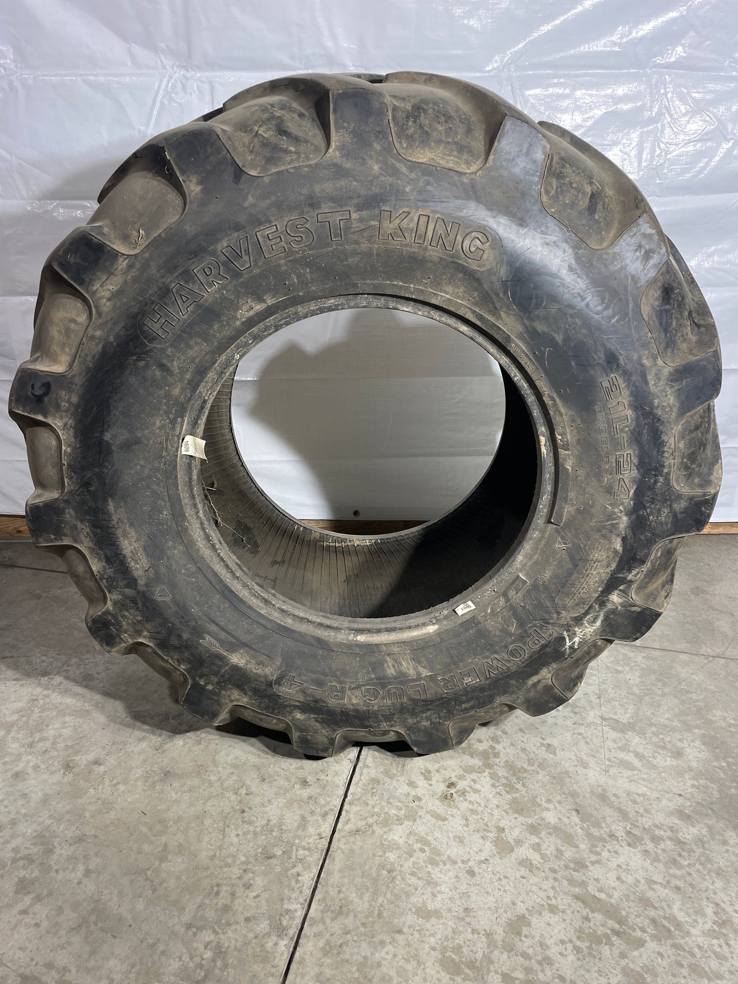 21L-24 HARVEST KING POWER LUG