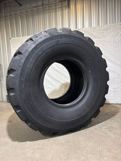 45/65R45 BRIDGESTONE V-STEEL D LUG #5615