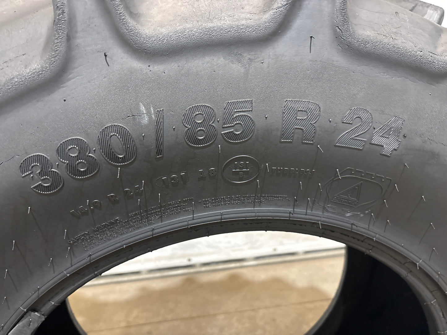 380/85R24 (14.9R24) MITAS AC85 #5700