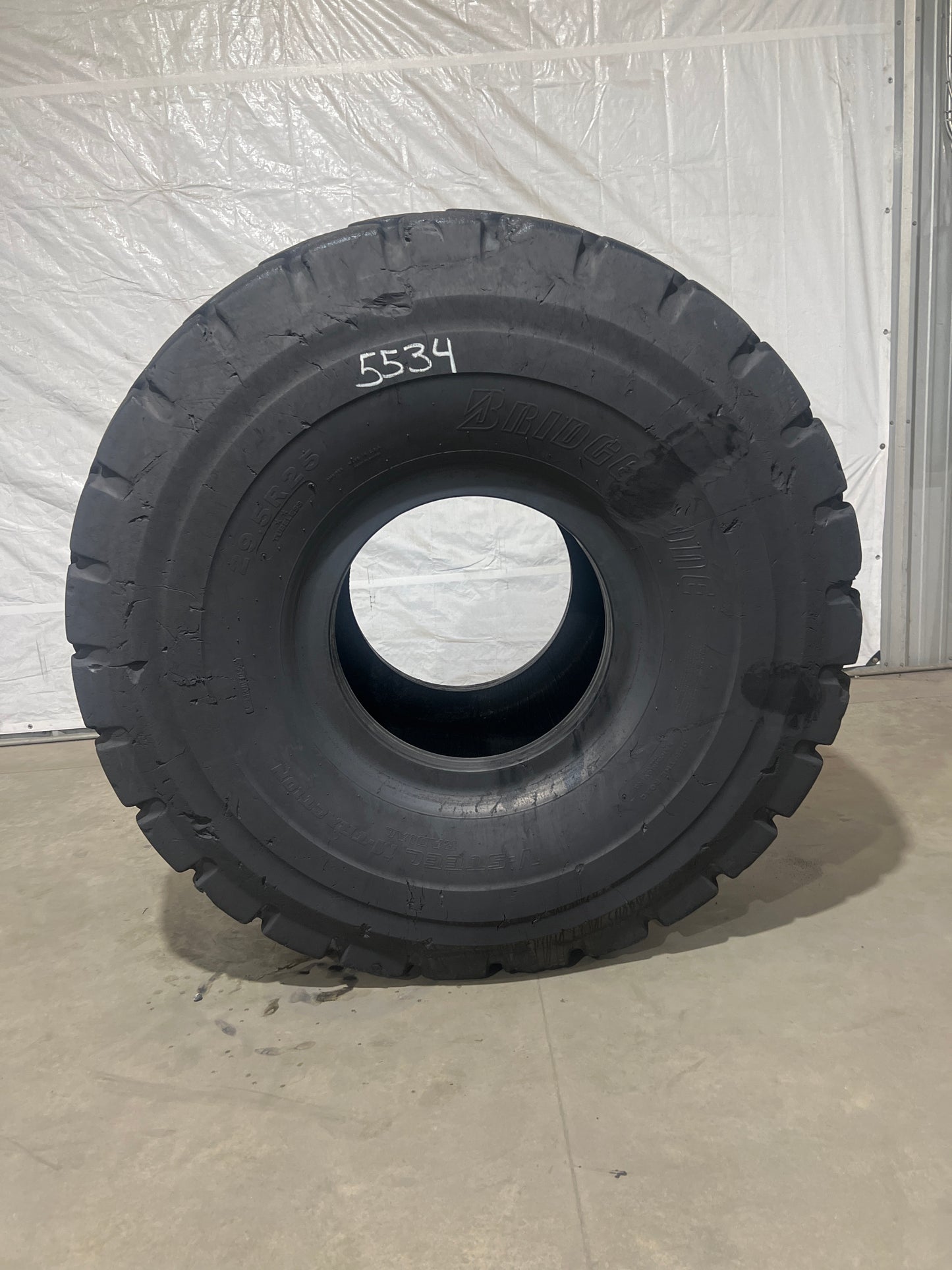 29.5R25 BRIDGESTONE V-STEEL M-TRACTION #5534