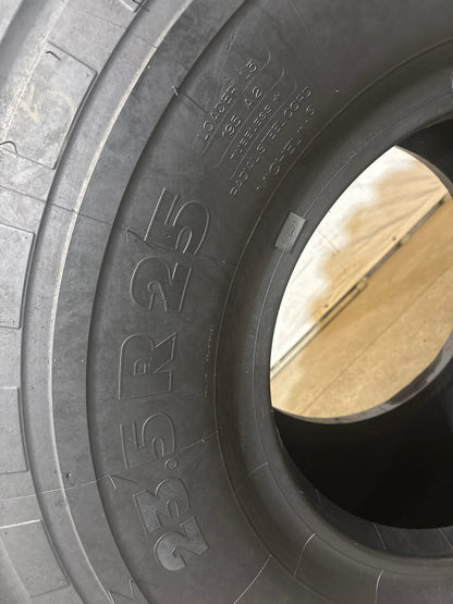 23.5R25 MICHELIN XHA2 #5939
