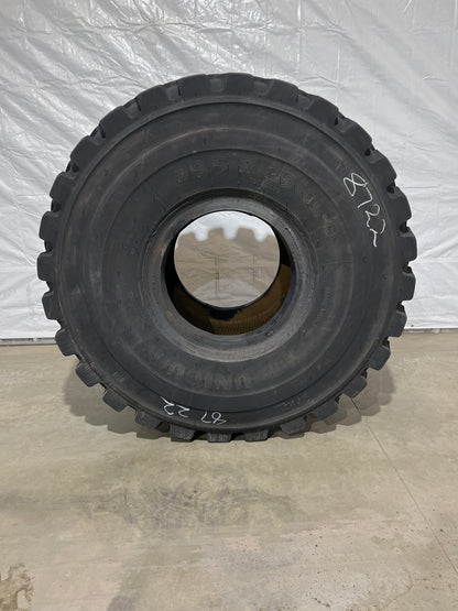 29.5R25 UNICURE RECAP CL3