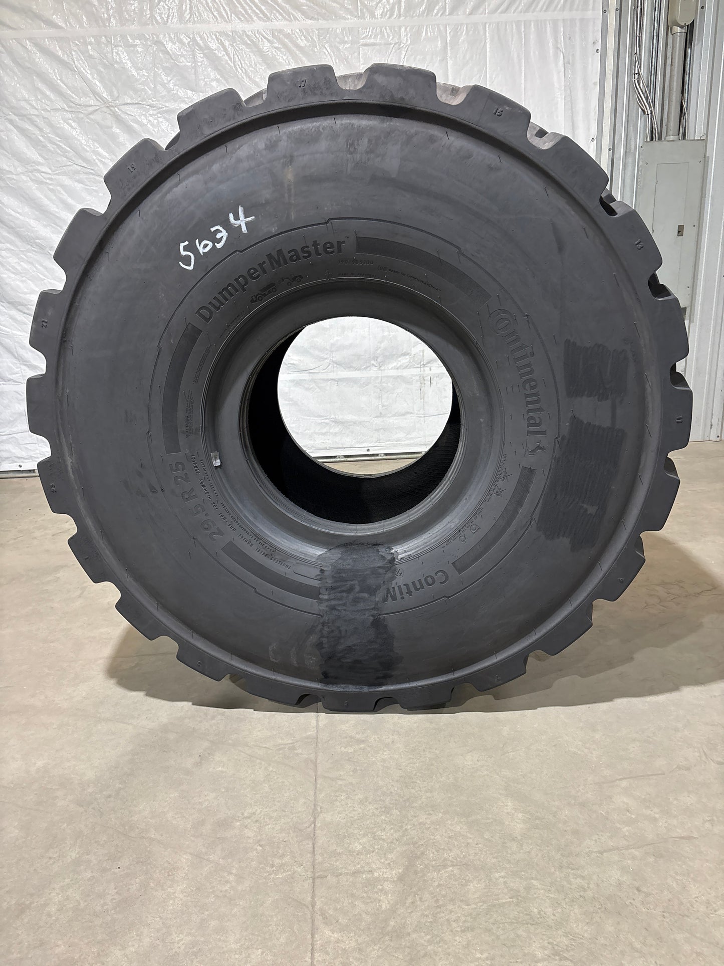 29.5R25 CONTINENTAL DUMP MASTER #5634