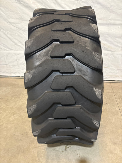 20.5-25 CAMSO LOAD MASTER #5925