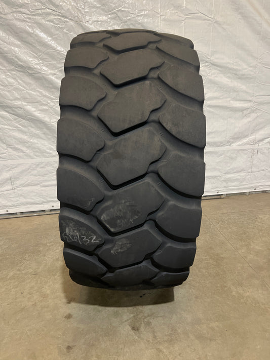 26.5R25 GOODYEAR RT-3B #5178