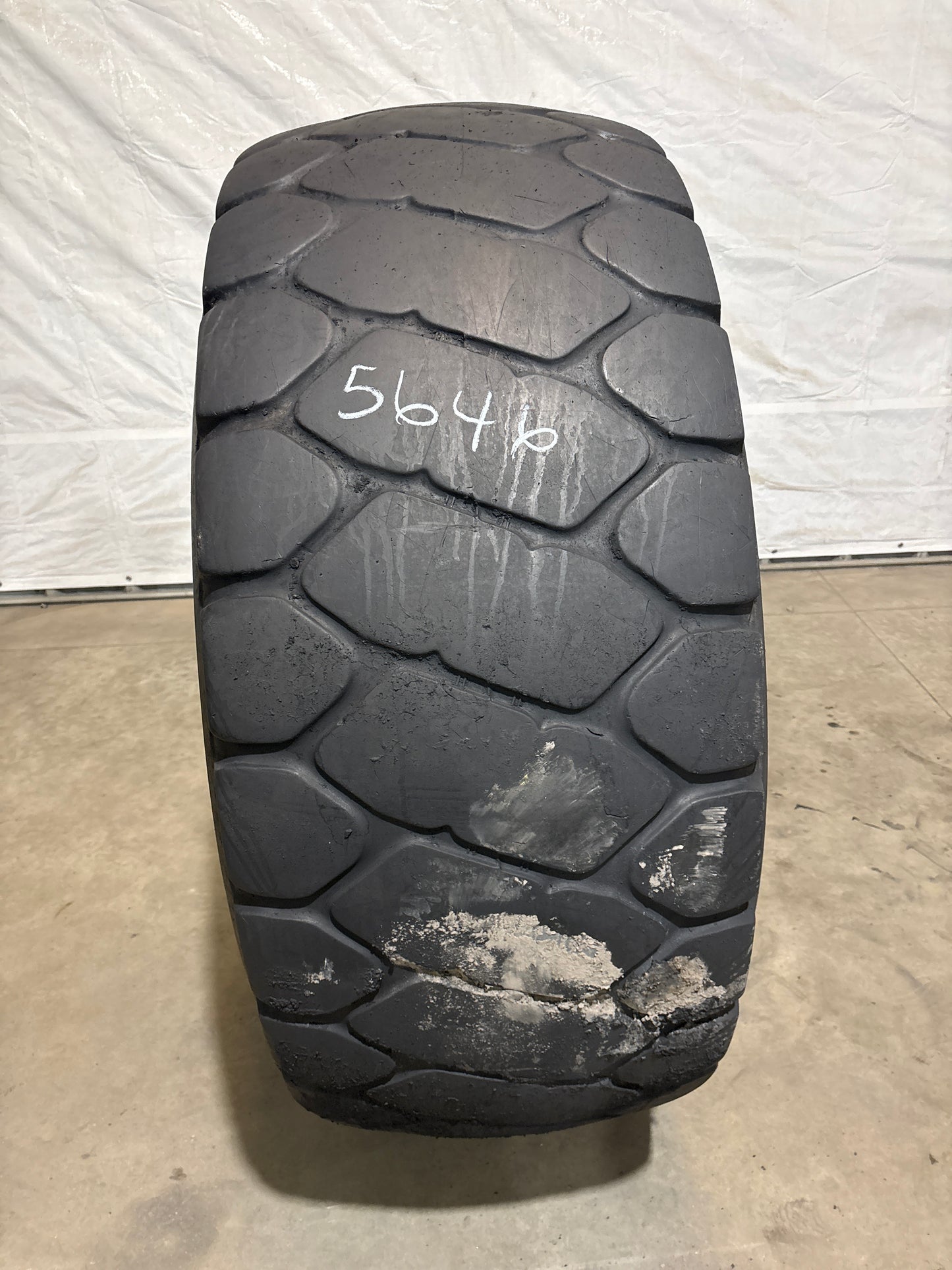 23.5R25 BRIDGESTONE V-STEEL M-TRACTION – E-4 / L-4 #5646