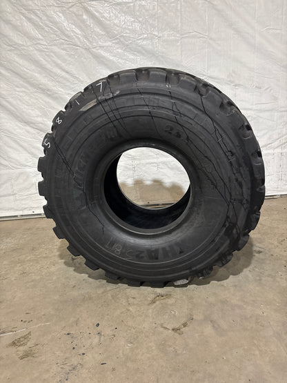 23.5R25 MICHELIN XHA2 #5817