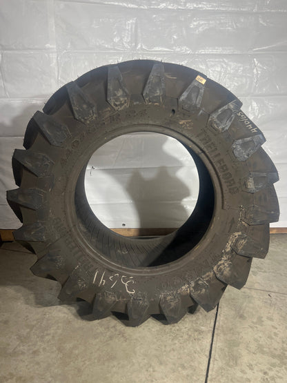 440/65R24 TRELLEBORG TM800