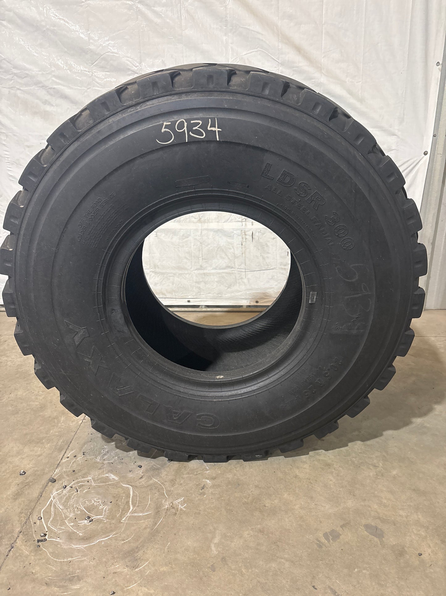20.5R25 GALAXY LDSR 300 #5934