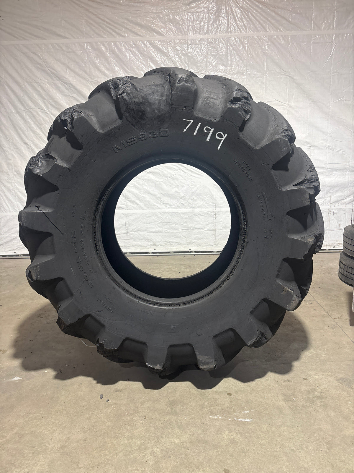30.5L-32 MAXAM MS 930 #7199