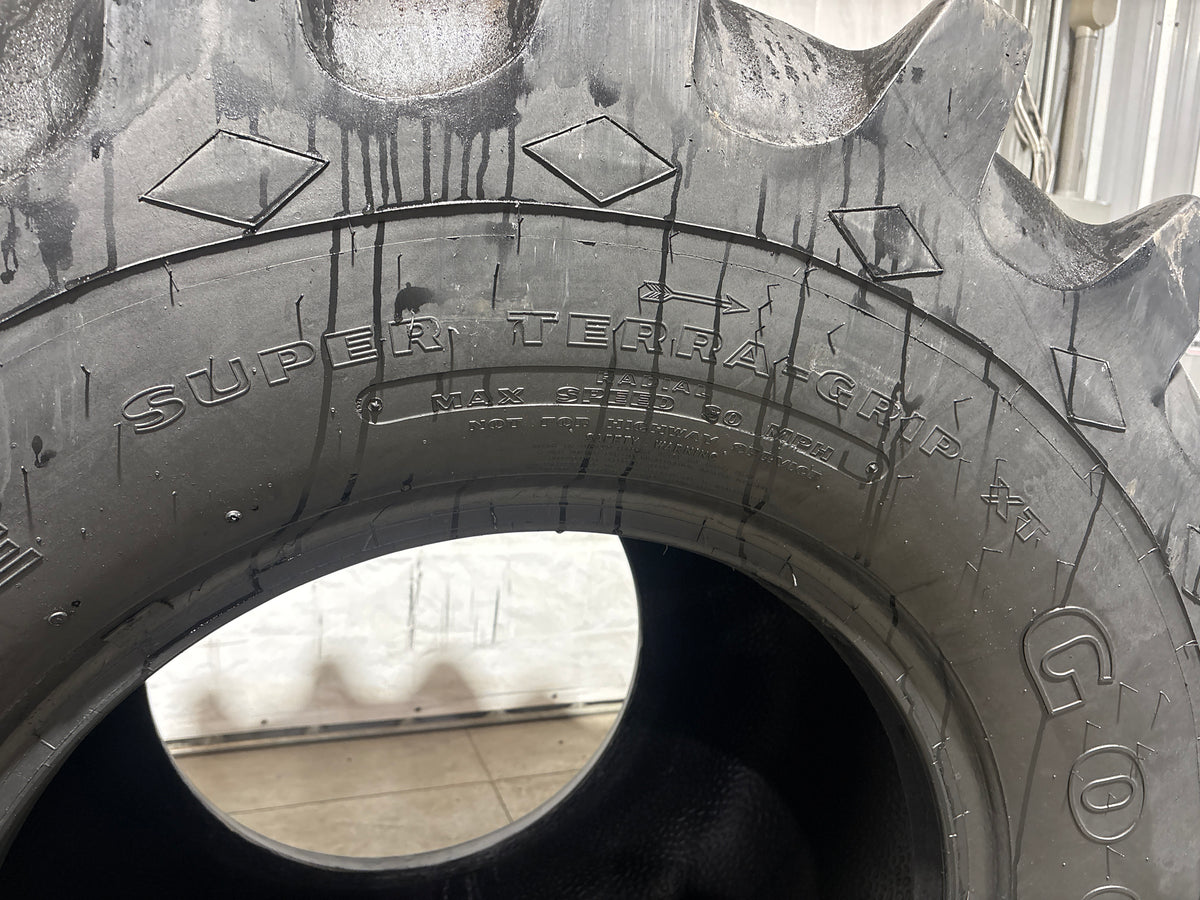 1050/50R32 Goodyear Terra Tire #7236