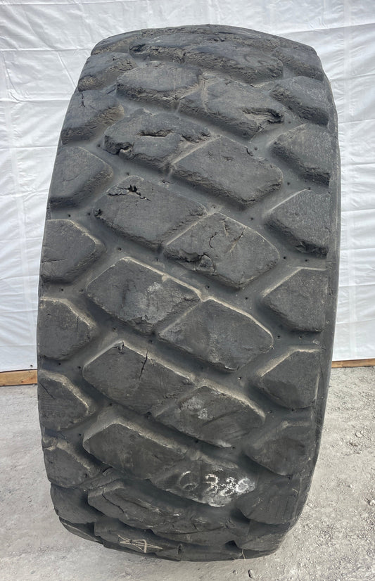 29.5R25 MICHELIN XHA RETREAD #6880