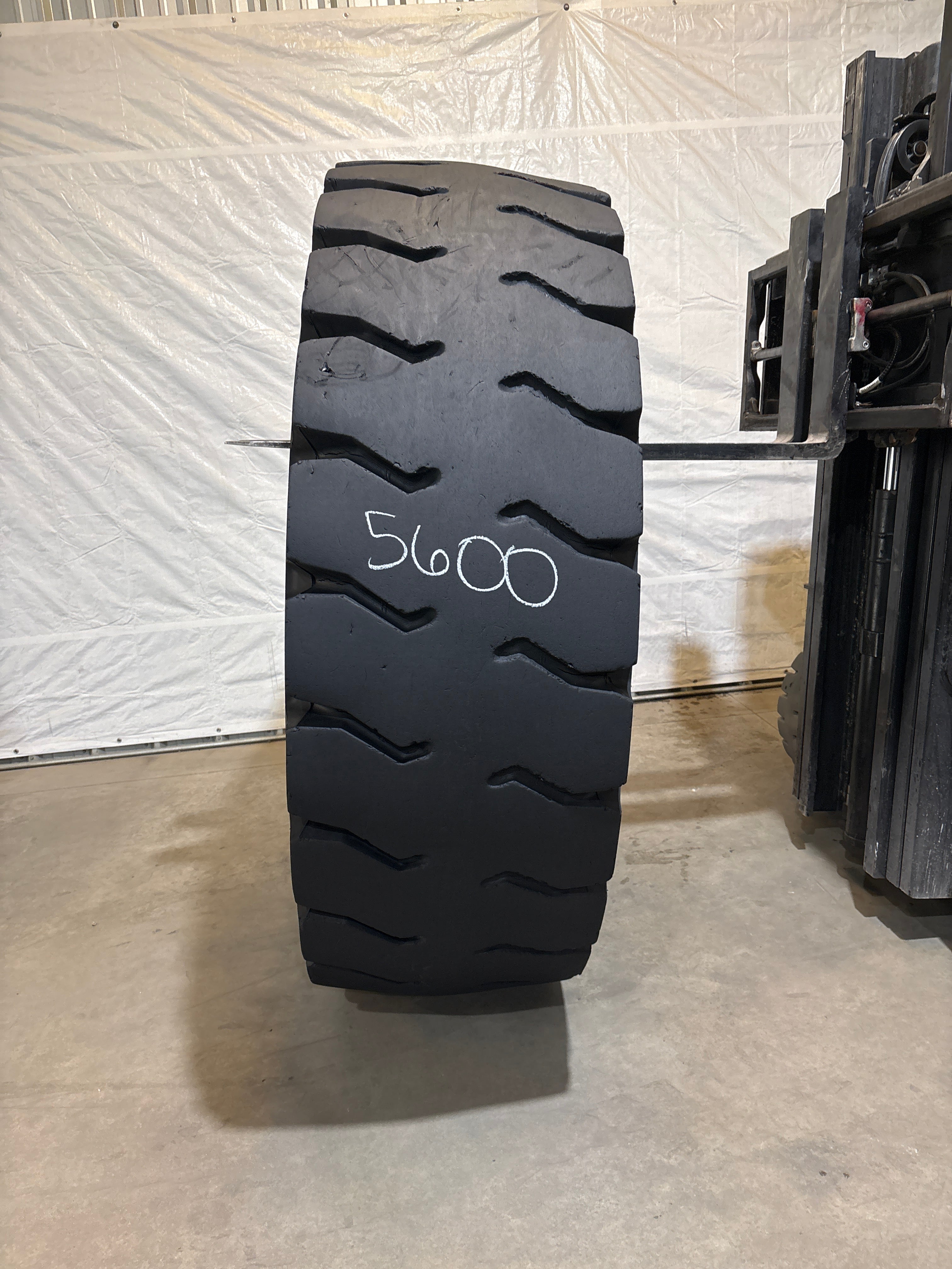 24.00R35 BRIDGESTONE V-STEEL ROCK QUARRY PREMIUM #5600 – Tire Repair Center