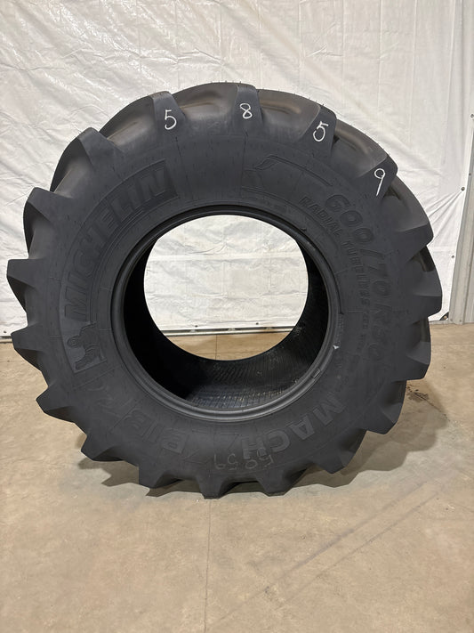 600/70R30 MICHELIN MACHXBIB #5859