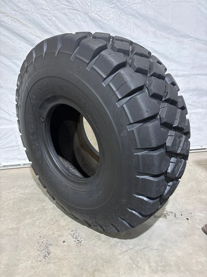 23.5R25 FIRESTONE VERSA BUILT AP #7038