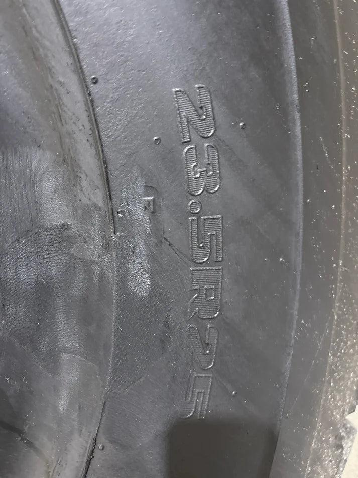 23.5R25 FIRESTONE VERSA BUILT AP #7038