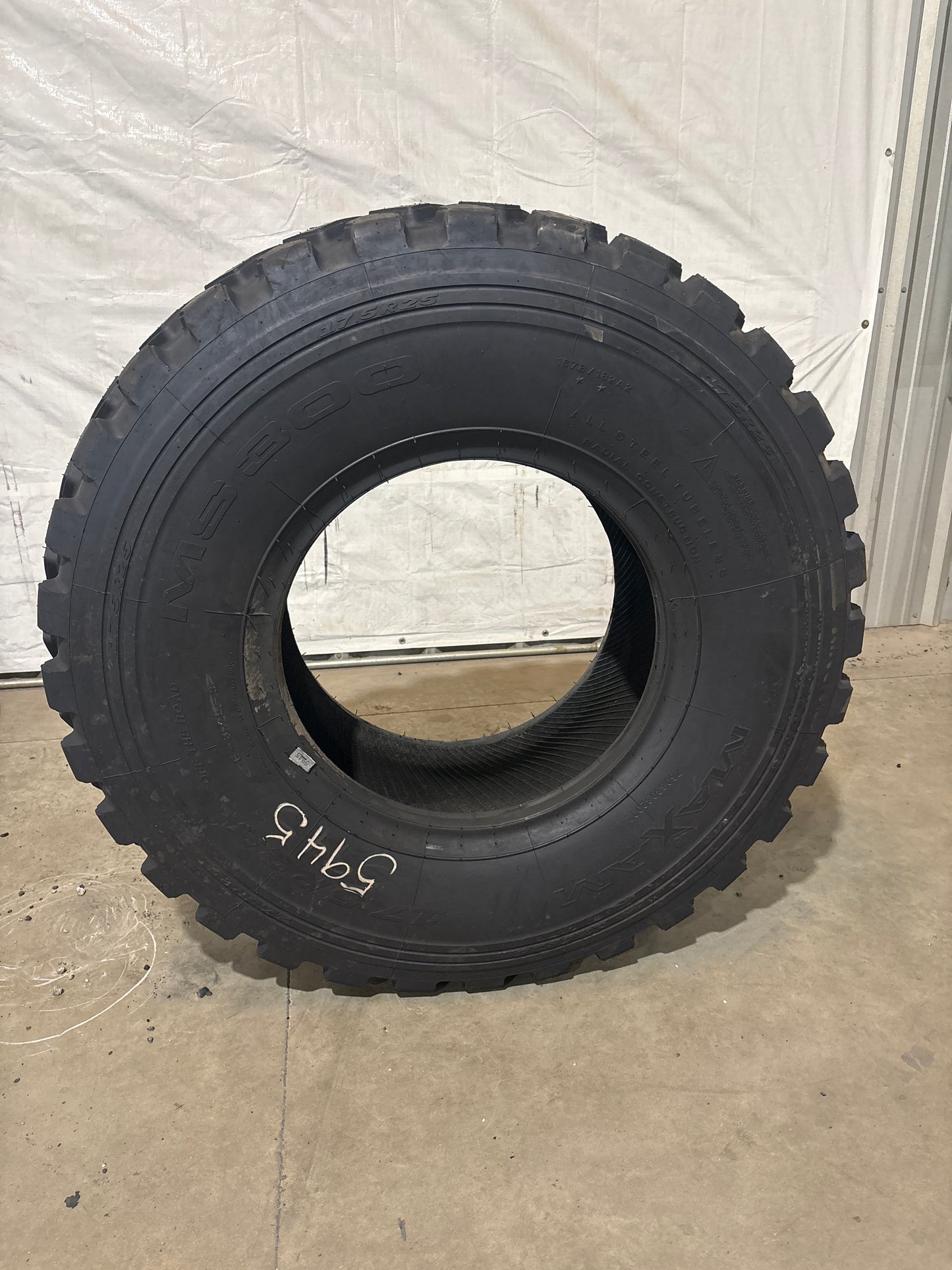17.5R25 MAXAM MS 300 #5945