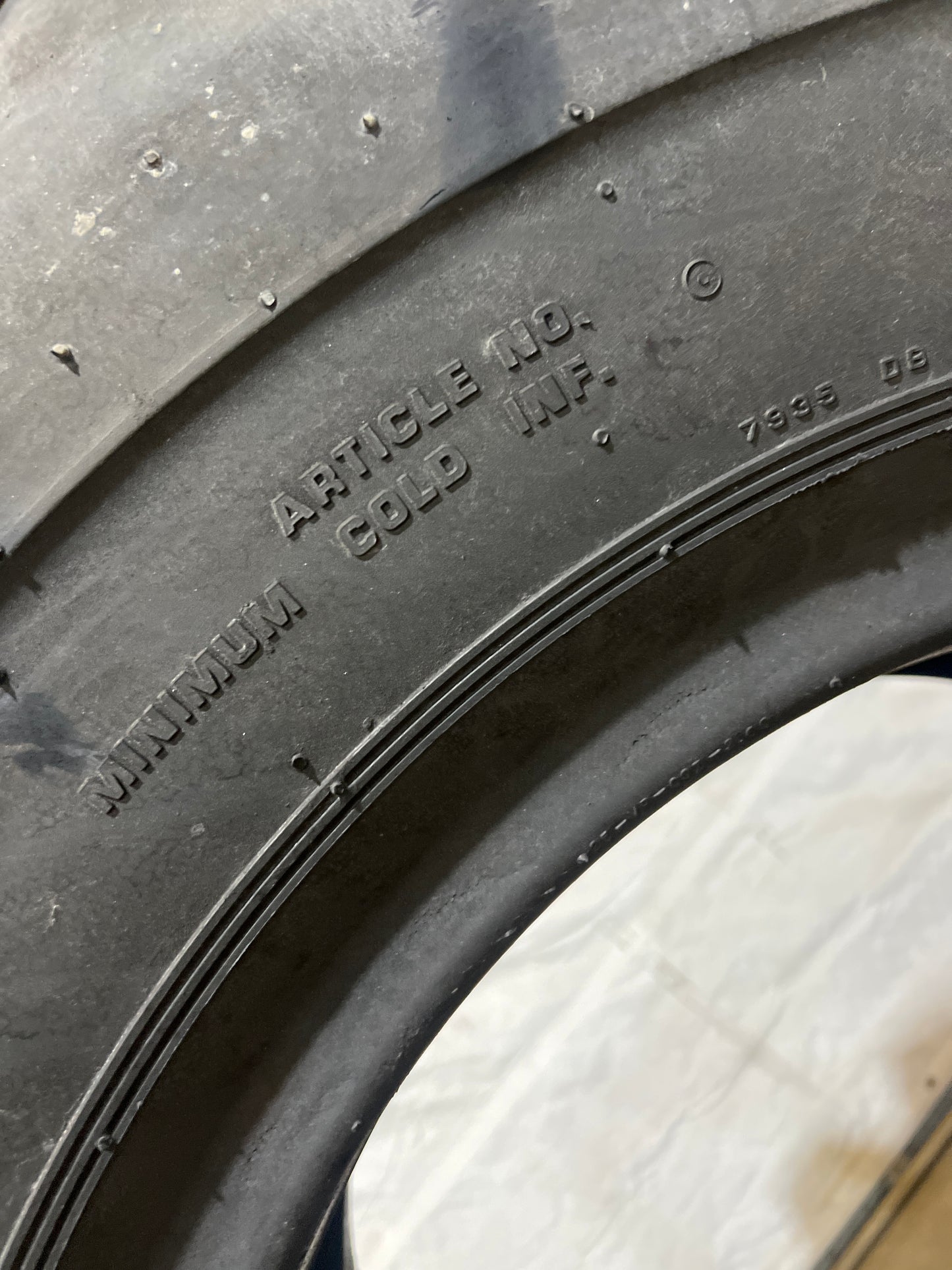 20.5-25 FIRESTONE SUPER GROUND GRIP #5010