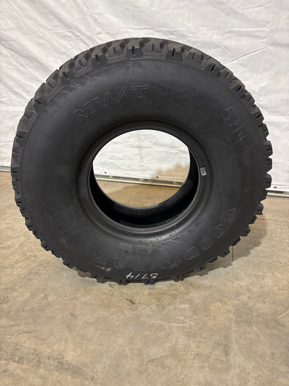 395/85R20 GOODYEAR MV/T MILITARY TRUCK TIRE #5714