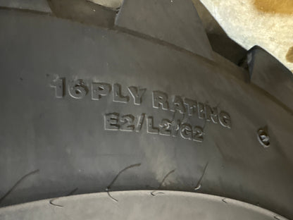 20.5-25 CAMSO LOAD MASTER #5925