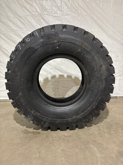 18.00R33 MAXAM MS-401 #5769
