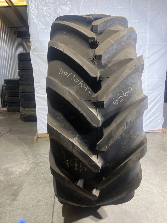 710/70R42 MICHELIN MACHXBIB #6560