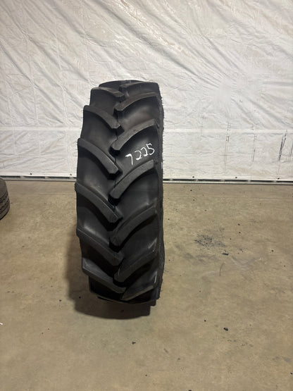 340/85R28 (REPLACES 13.6R28) MITAS AC85  #7225