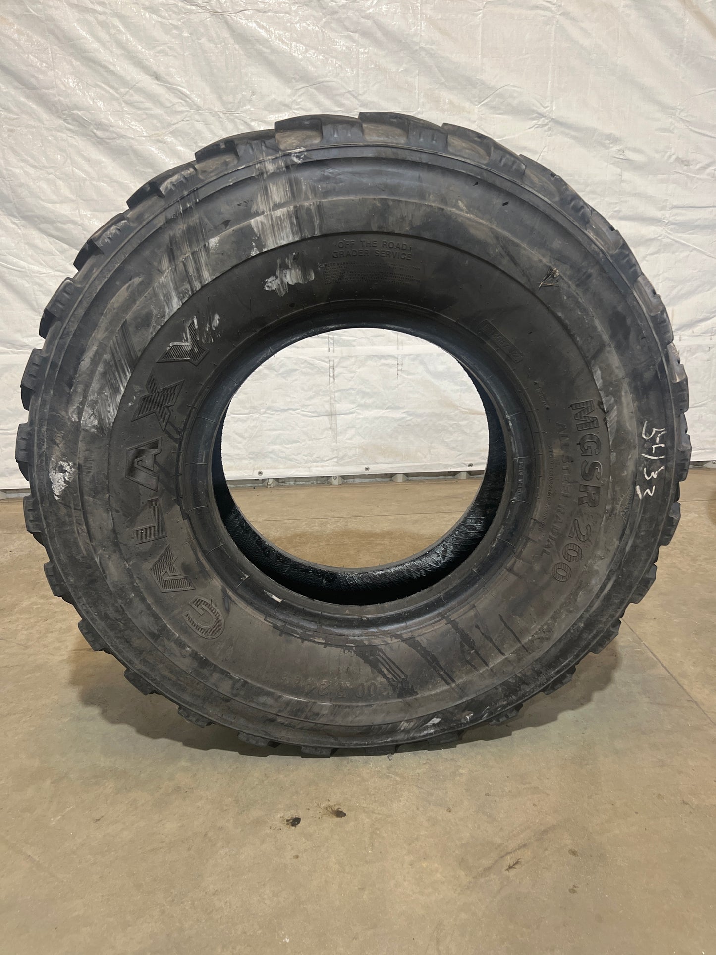 14.00R24 GALAXY MGSR 200 #5433