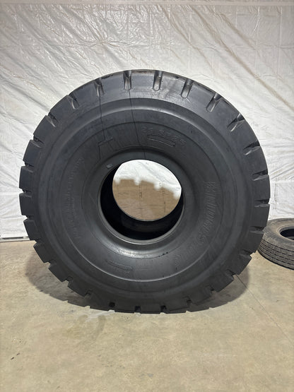 20.5R25 BRIDGESTONE V-STEEL M-TRACTION #7192