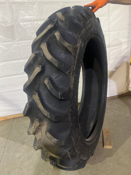 12.4-32 GOODYEAR DYNA TORQUE III