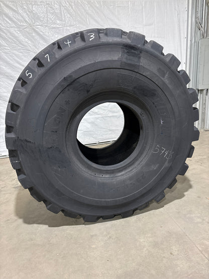 29.5R25 MICHELIN XADN+ #5743