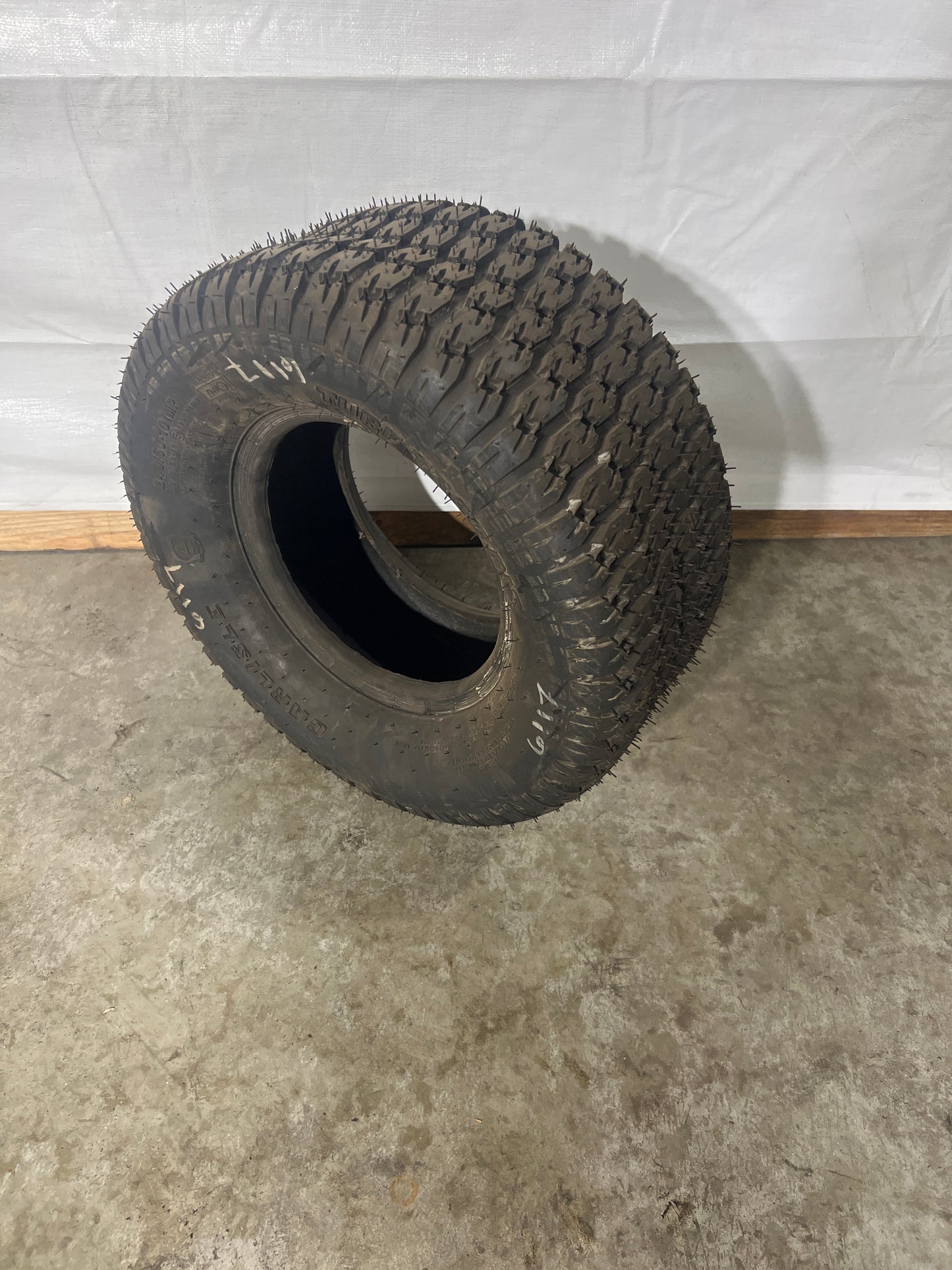 240/60R16 CARLISLE TURF TRAC