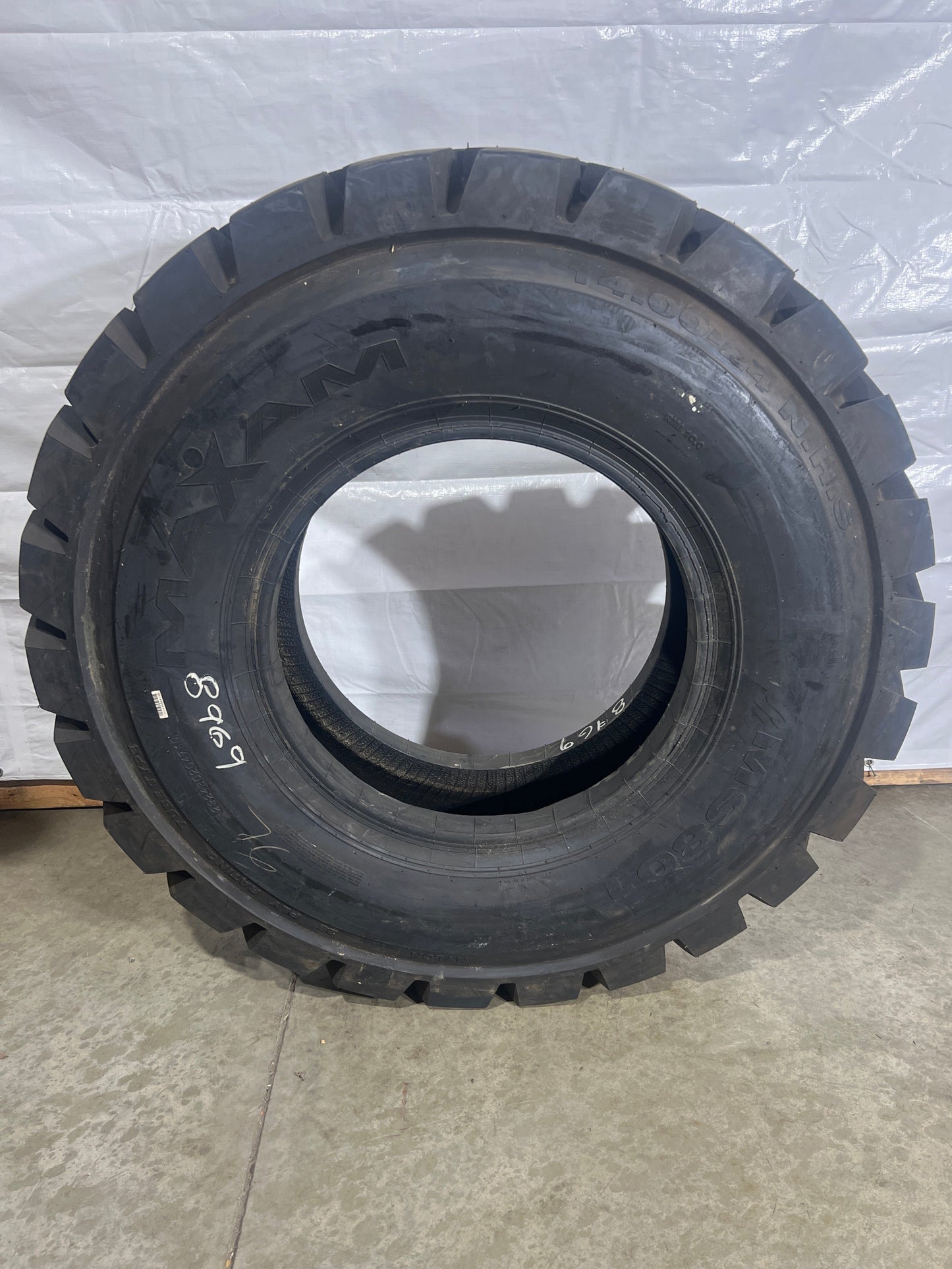 14.00-24 MAXAM MS801 28 PLY