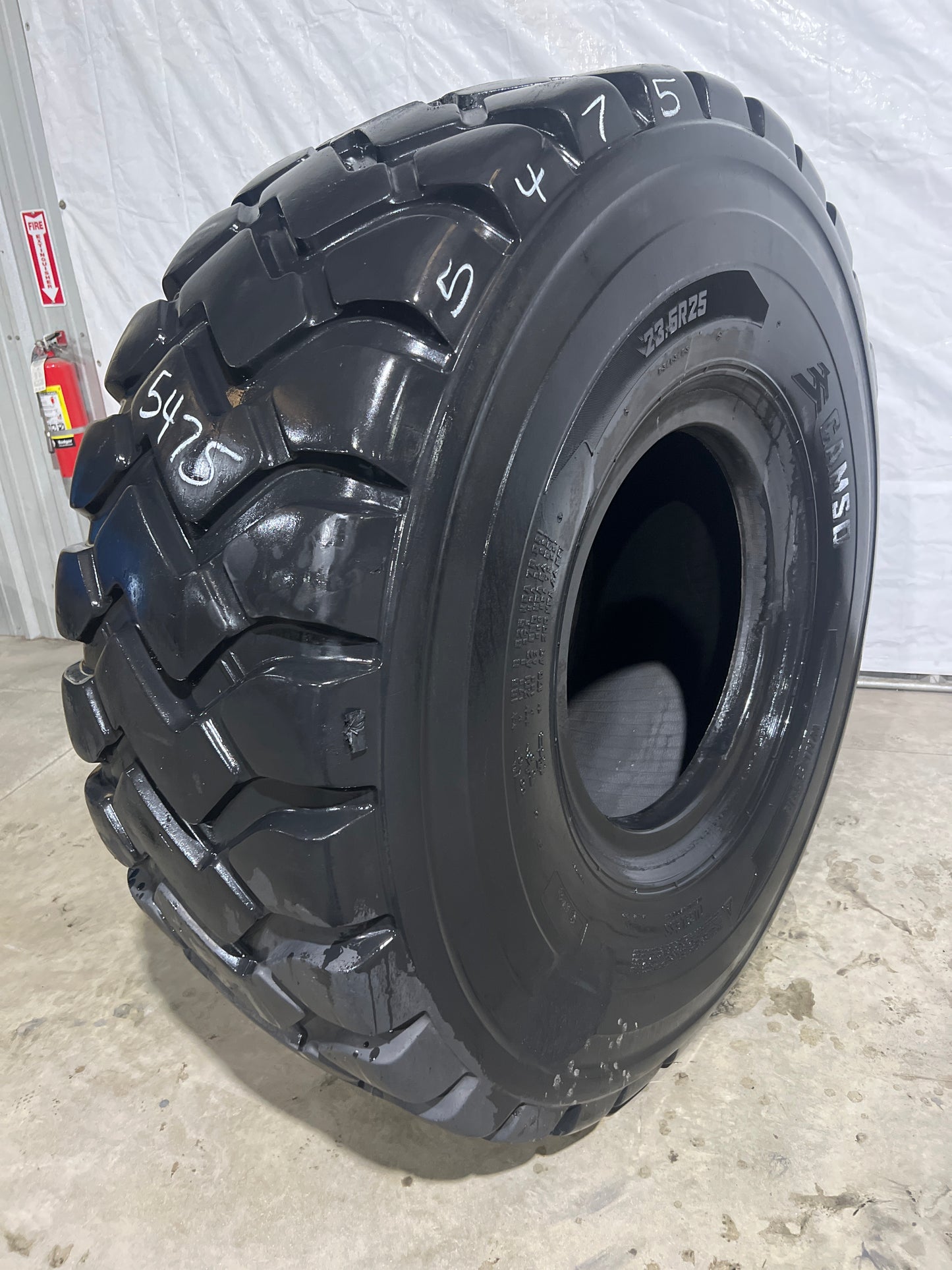 23.5R25 CAMSO WHL 553R #5475