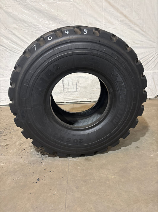 20.5R25 MICHELIN XHA2 #7045