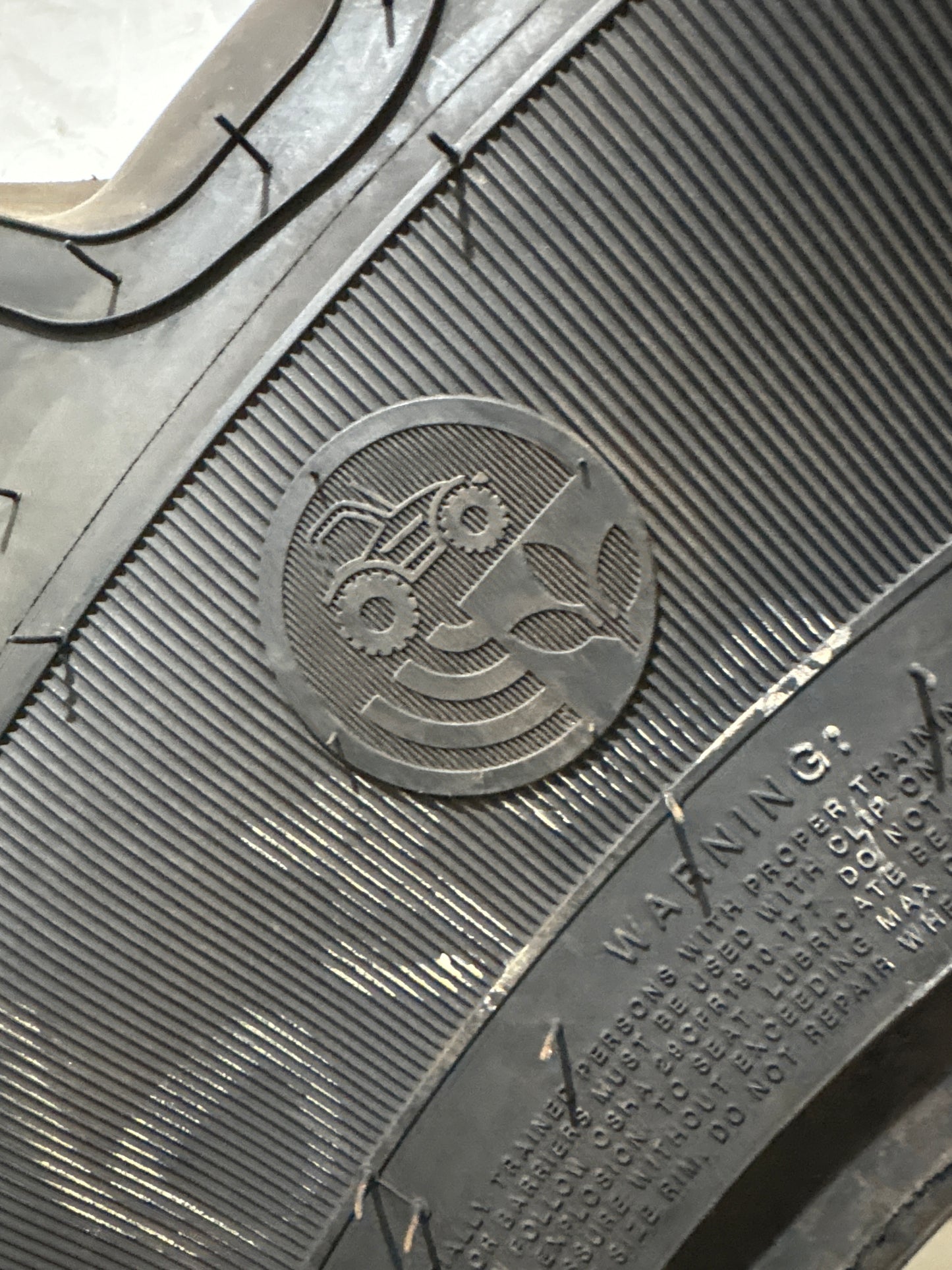 14.9-24 GOODYEAR SUPREME TFC #5687