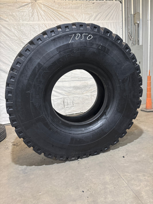 24.00R35 TRIANGLE TB 526 #7050
