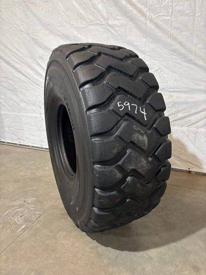 23.5R25 CAMSO WHL 553R #5974