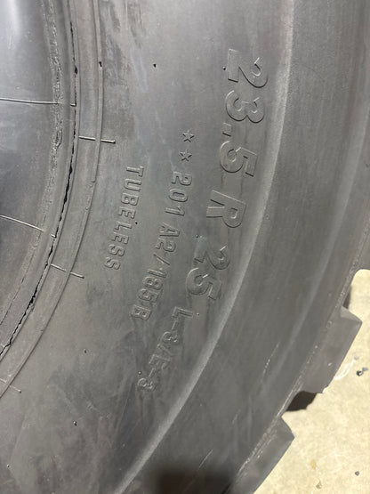 23.5R25 GALAXY LDSR 300 #7209