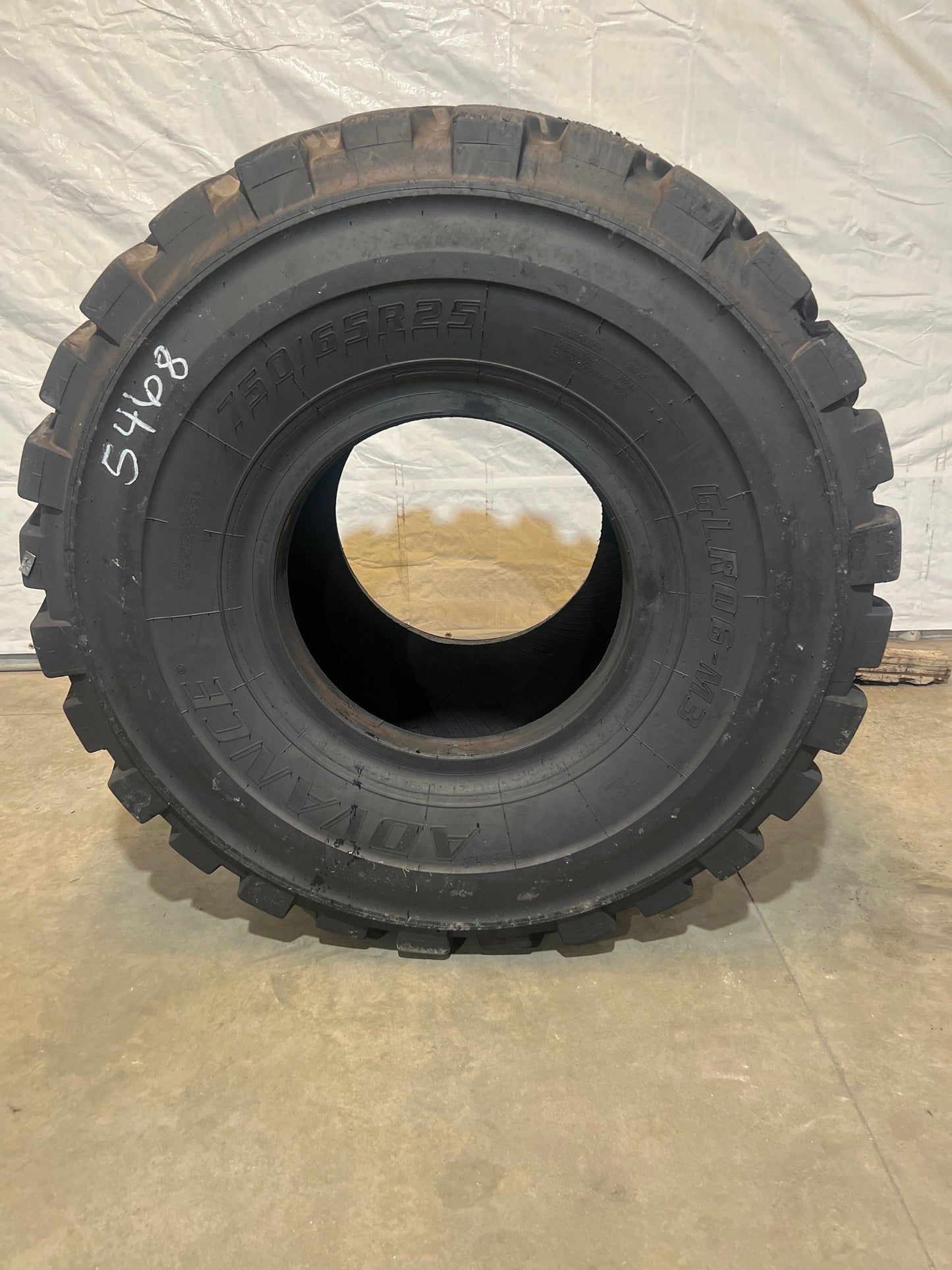 750/65R25 ADVANCE GLR-06 #5468