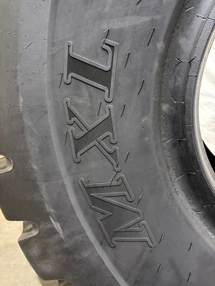 23.5R25 TITAN MXL #5762