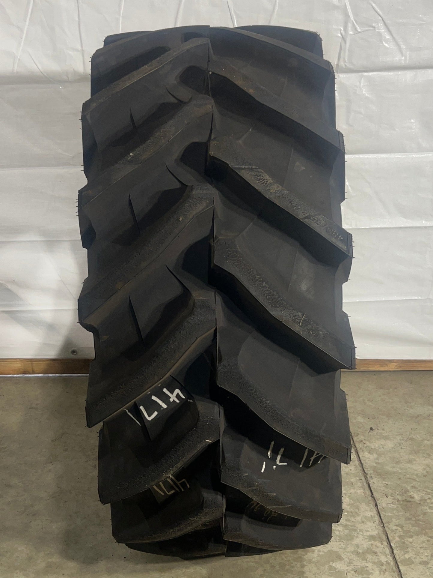 480/65R24 TRELLEBORG TM800