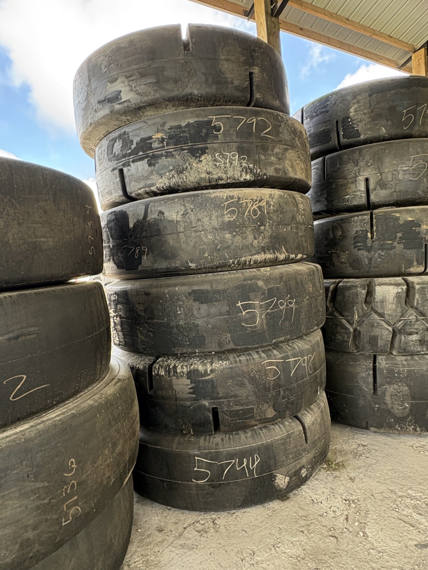 18.00-25 MAXAM MS 708 SOLID SMOOTH TREAD #5792